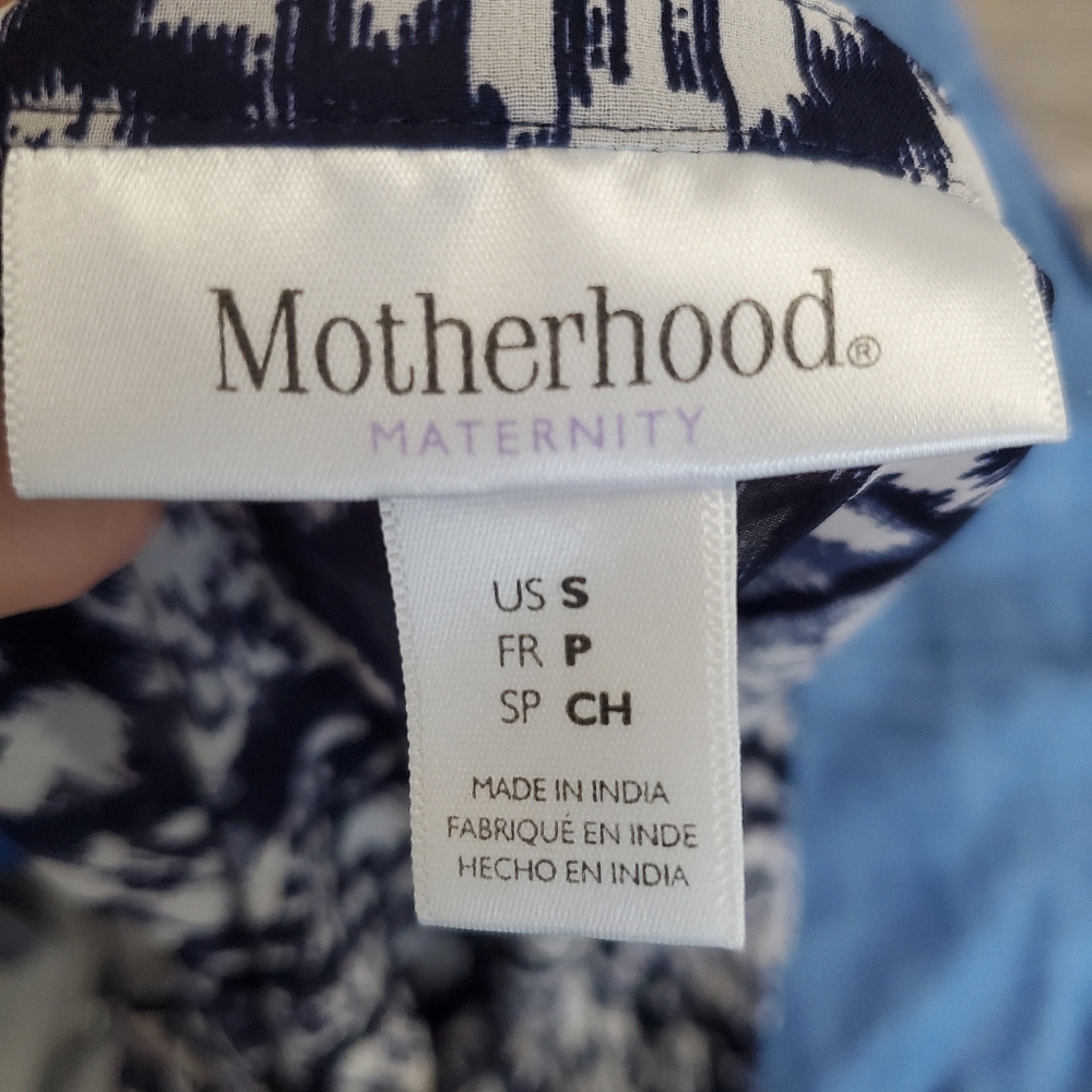 Maternity Blouse Bundle Size Small - image 2